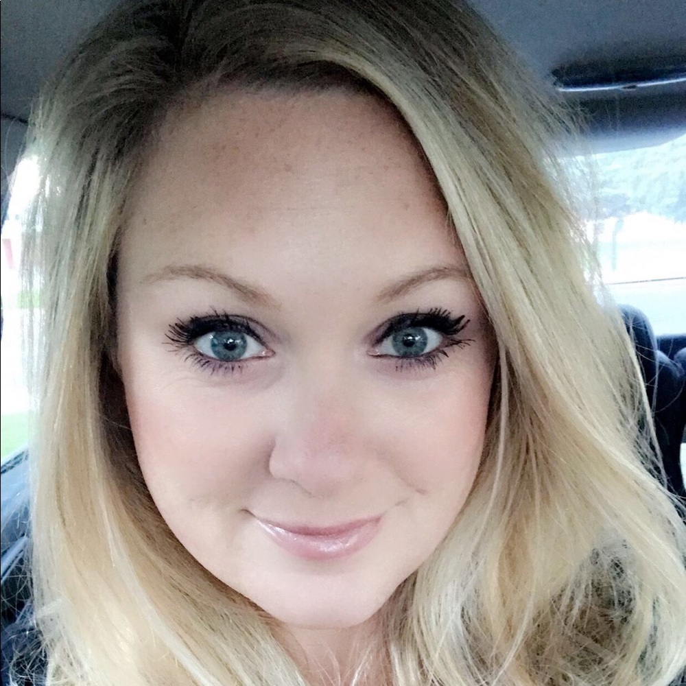 Meet your Posher, Bernadette